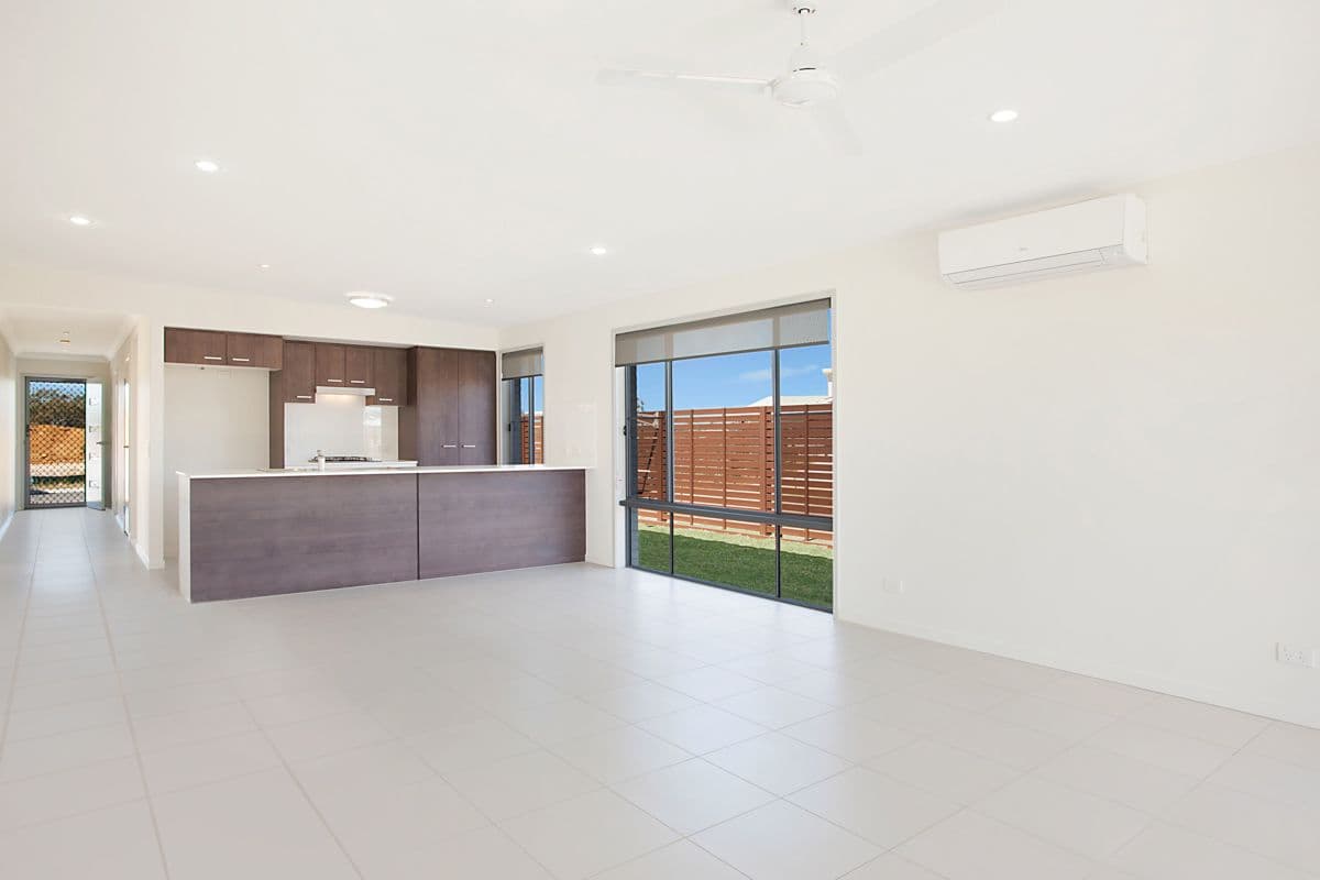 77 Park Vista Drive, Mango Hill QLD 4509, Mango Hill - Thumbnail 4