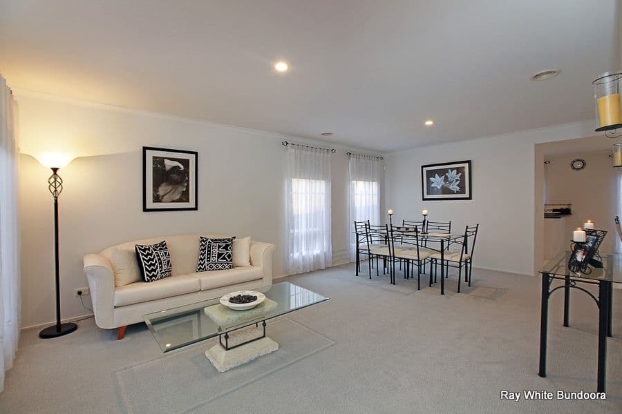 74 Botanica Boulevard, BUNDOORA VIC 3083, Bundoora - Thumbnail 2