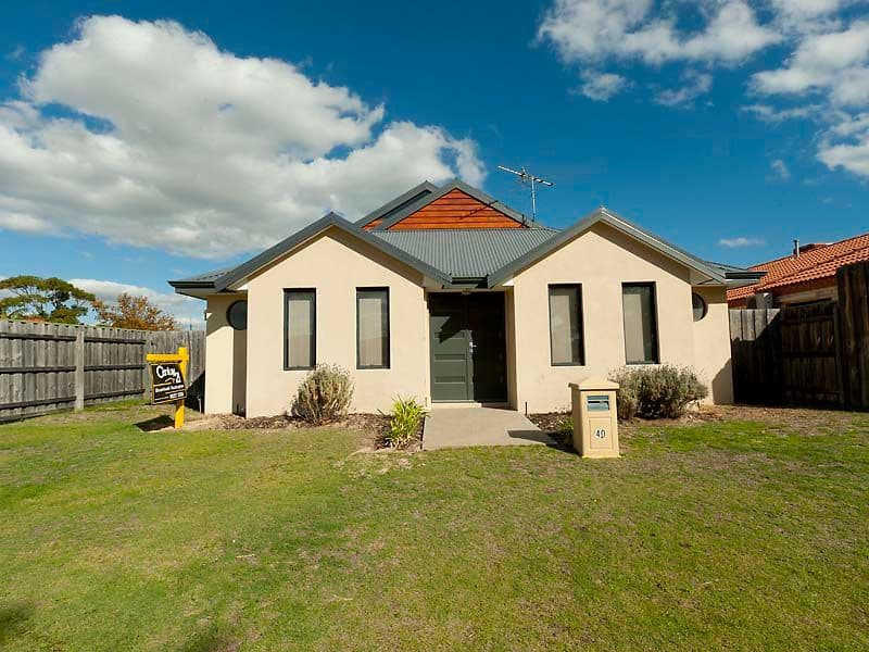 40 Rees Crescent, ROCKINGHAM WA 6168, Rockingham - Thumbnail 2