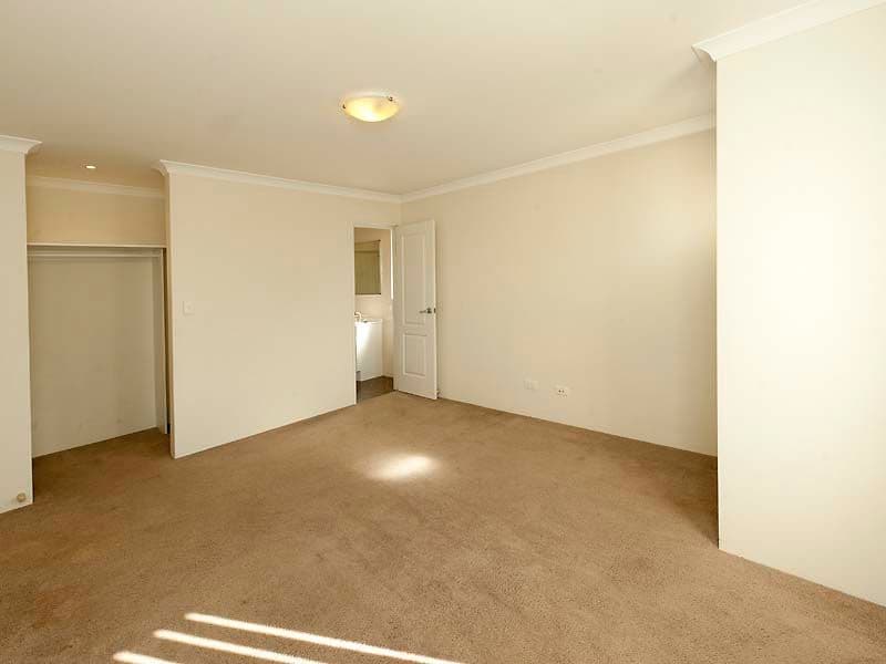 40 Rees Crescent, ROCKINGHAM WA 6168, Rockingham - Thumbnail 6