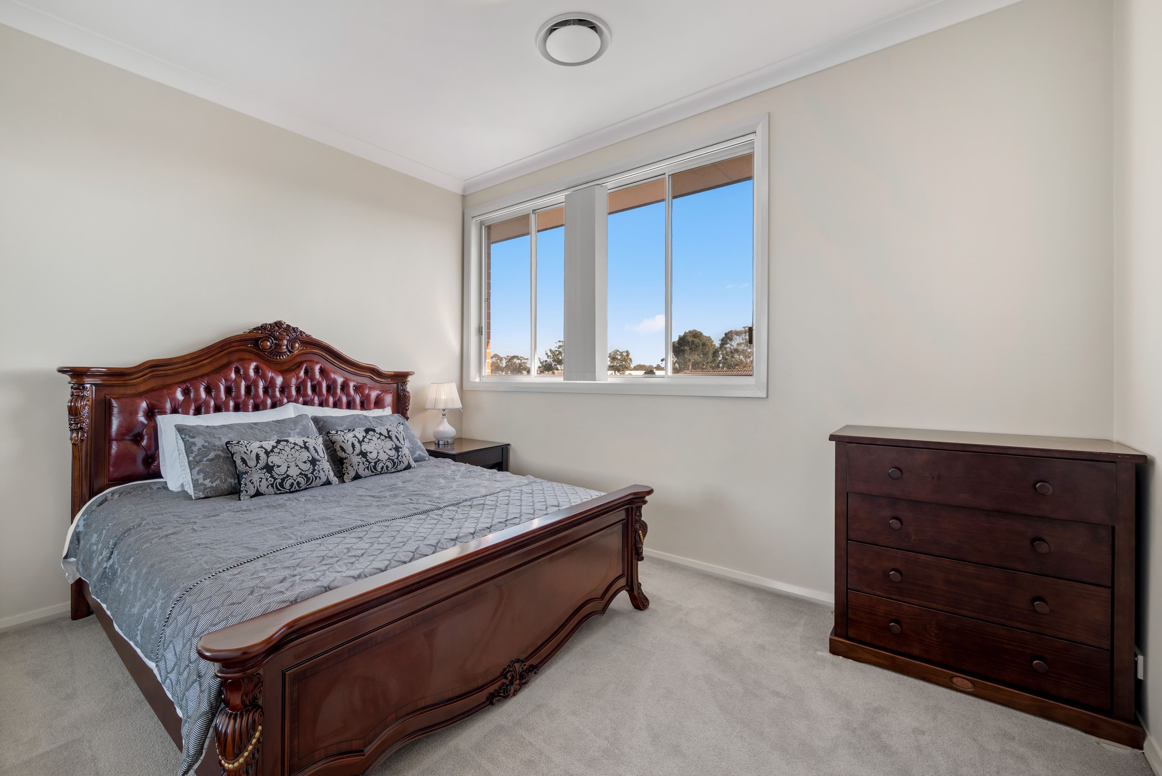 13 Matilda Lane, Glenfield NSW 2167, Glenfield - Thumbnail 7