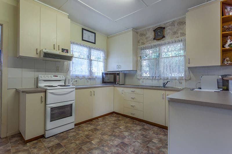 21 Dunne Street, Harristown QLD 4350, Harristown - Thumbnail 4