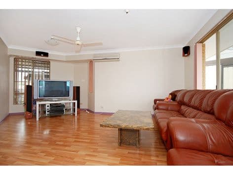4  Tasman Court, MIRRABOOKA WA 6061, Mirrabooka - Thumbnail 5