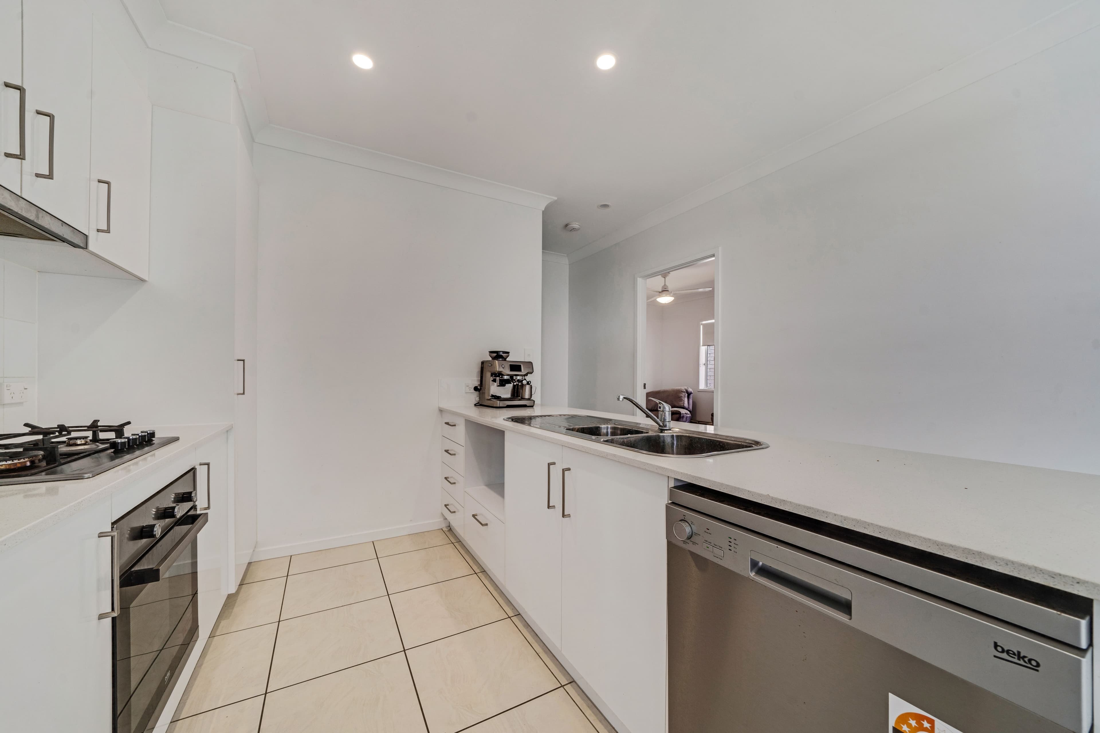 7 Mount Cooroora Street, Park Ridge QLD 4125, Park Ridge - Thumbnail 5