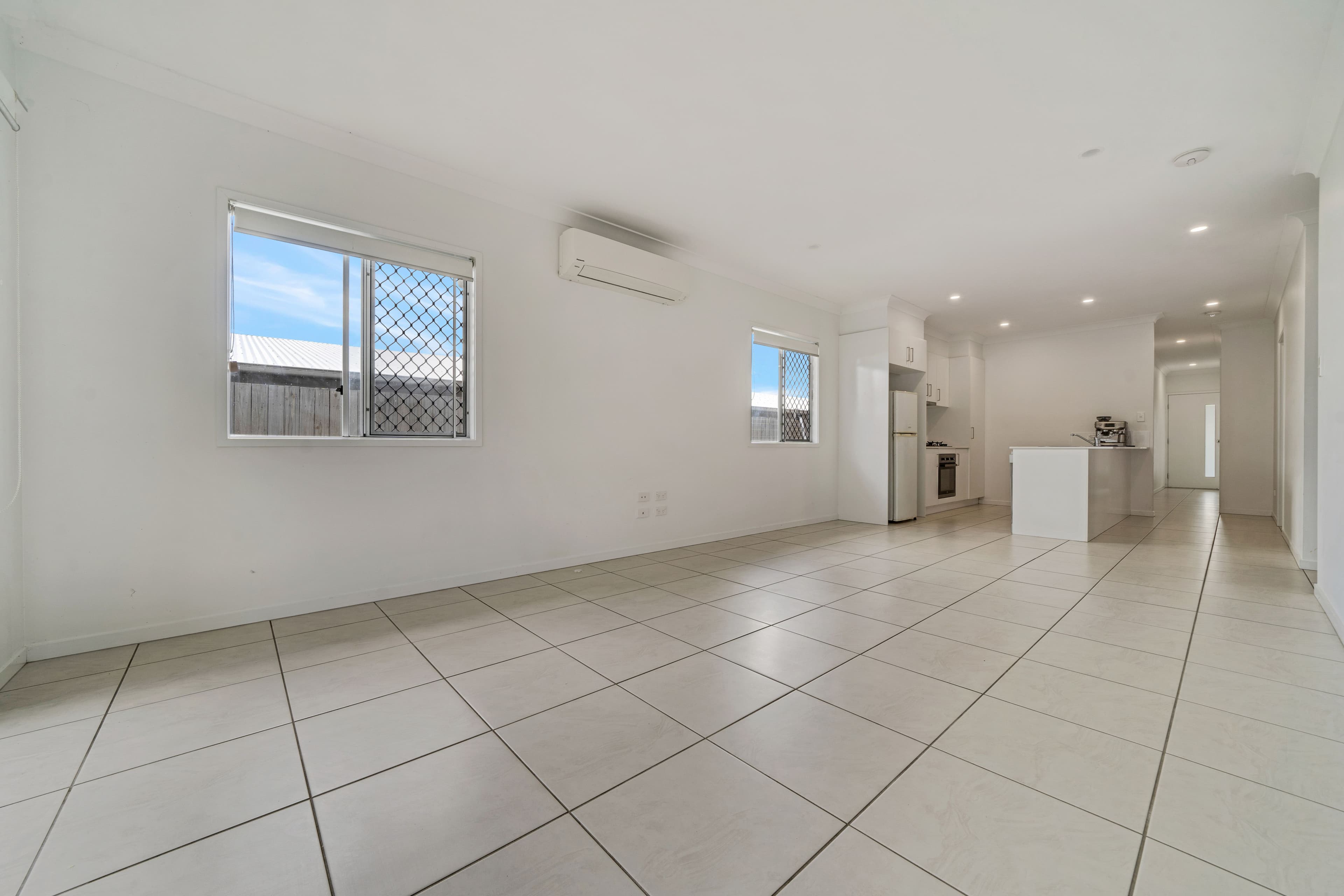 7 Mount Cooroora Street, Park Ridge QLD 4125, Park Ridge - Thumbnail 6