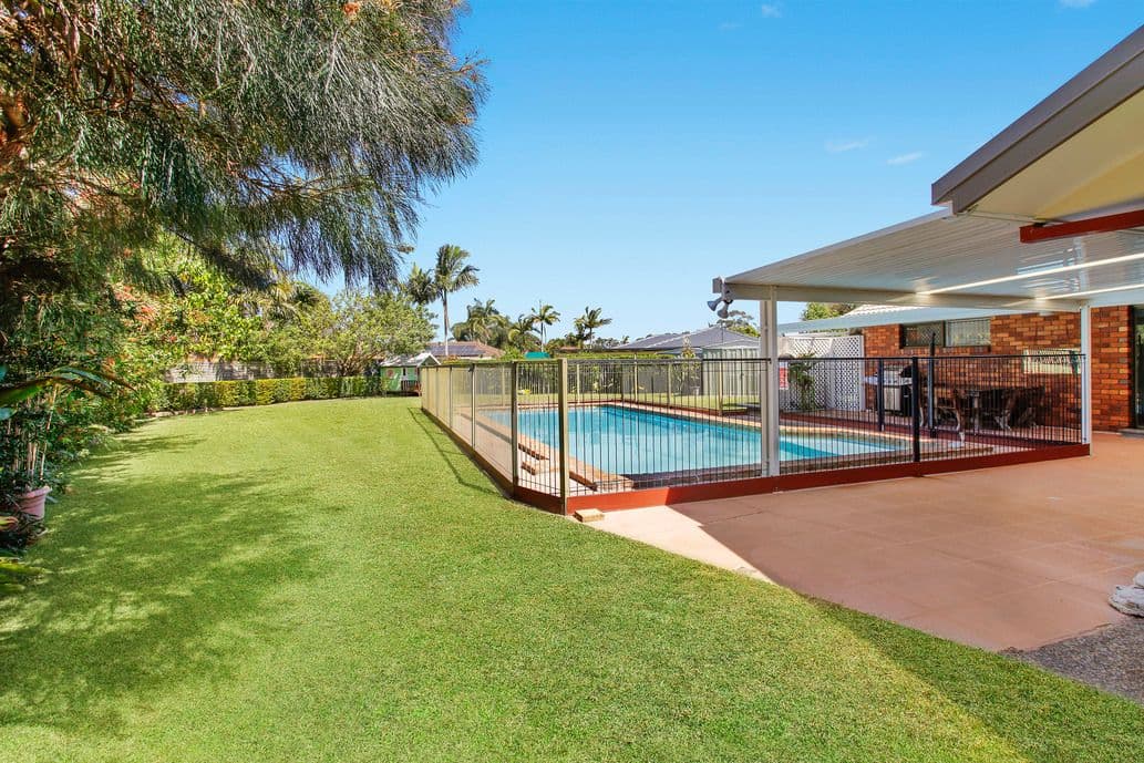 9 Sumach Place, Palm Beach QLD 4221, Palm Beach - Thumbnail 2