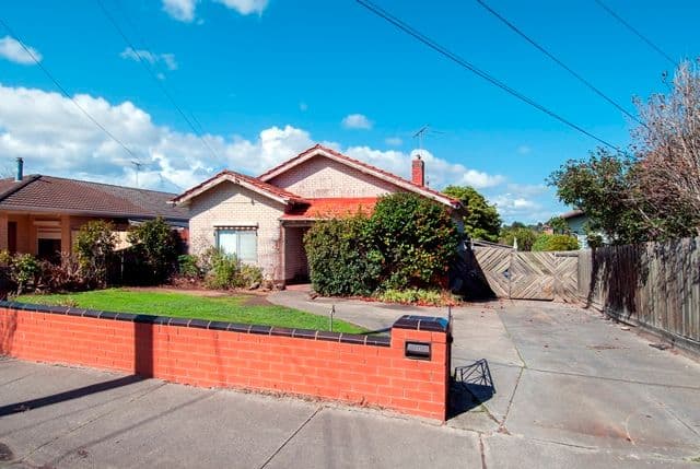 12 Lane Crescent, RESERVOIR VIC 3073, Reservoir - Thumbnail 3