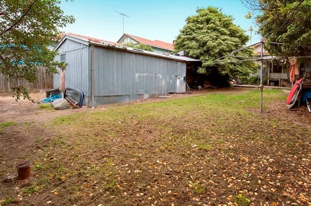 12 Lane Crescent, RESERVOIR VIC 3073, Reservoir - Thumbnail 4