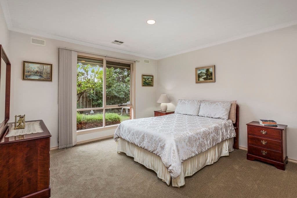 2 Oploo Court, Dingley Village VIC 3172, Dingley Village - Thumbnail 4