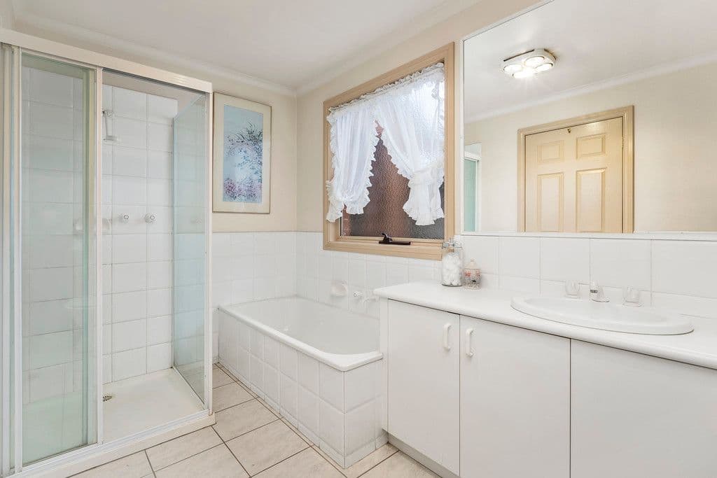 2 Oploo Court, Dingley Village VIC 3172, Dingley Village - Thumbnail 6