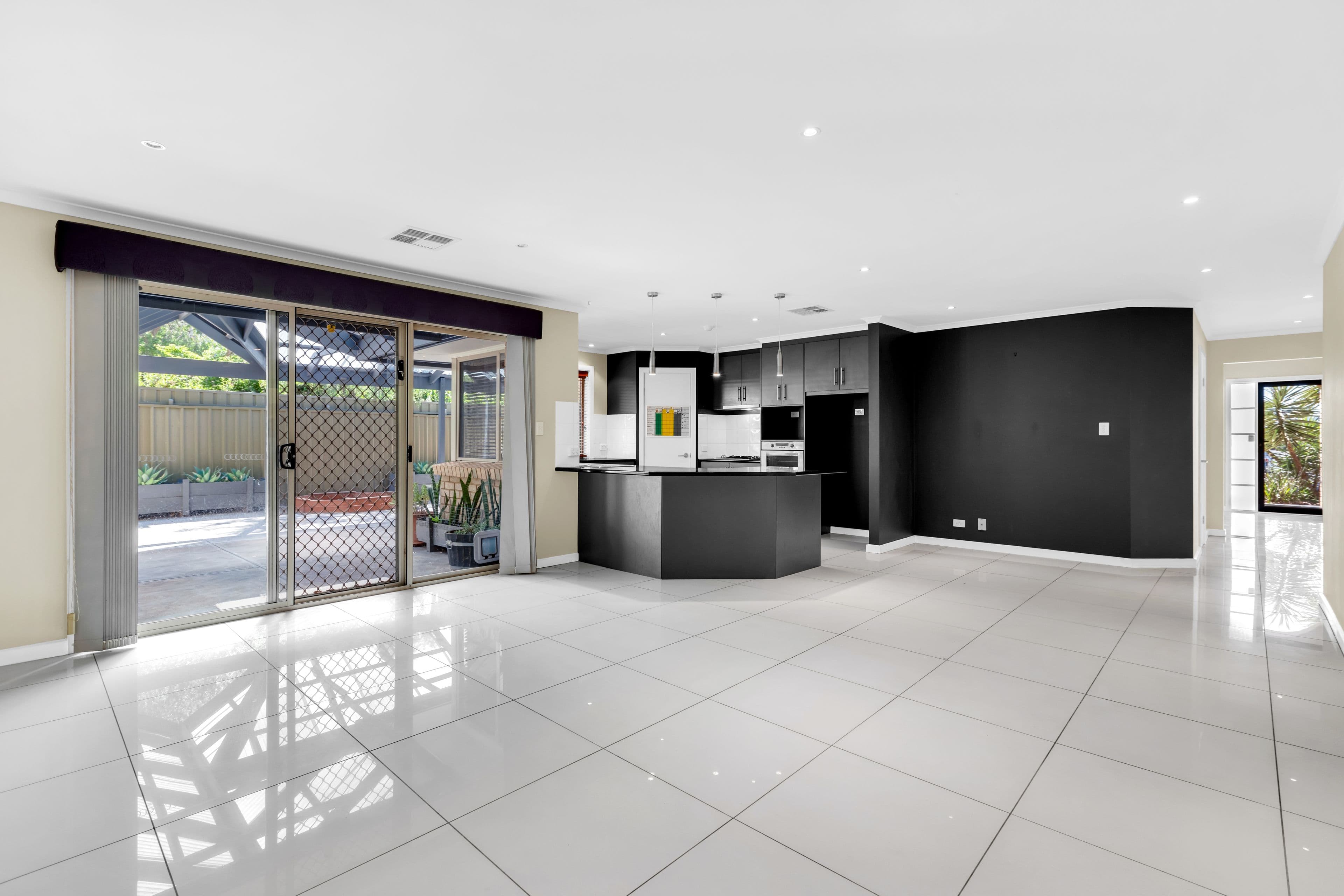 139 Richmond Hill Rd, Richmond Hill - Thumbnail 5