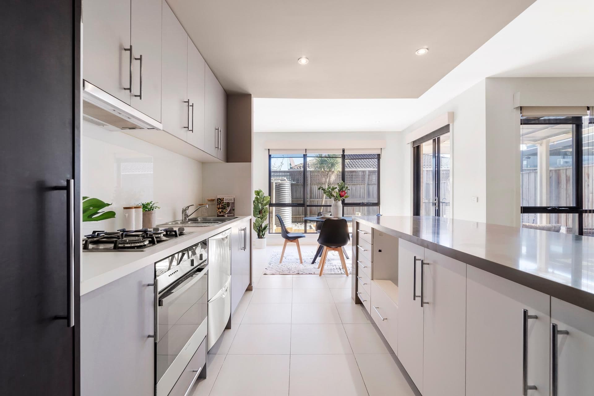 59 Botanic Drive, Clayton South VIC 3169, Clayton South - Thumbnail 2