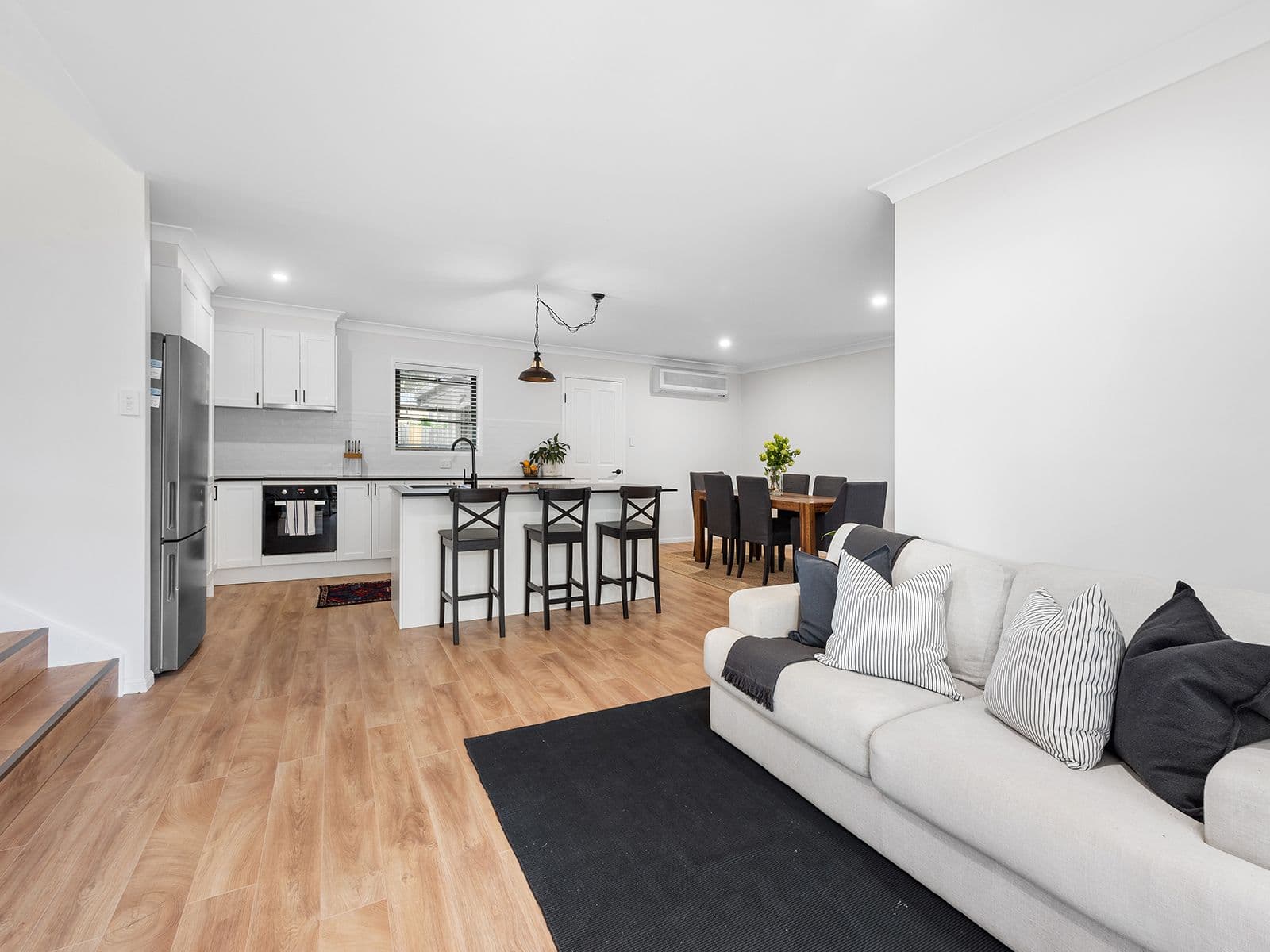 112 Avondale Road, Sinnamon Park QLD 4073, Sinnamon Park - Thumbnail 5