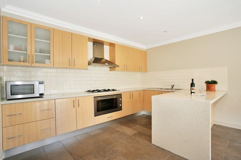 11-13 Olive Street, RESERVOIR VIC 3073, Reservoir - Thumbnail 2