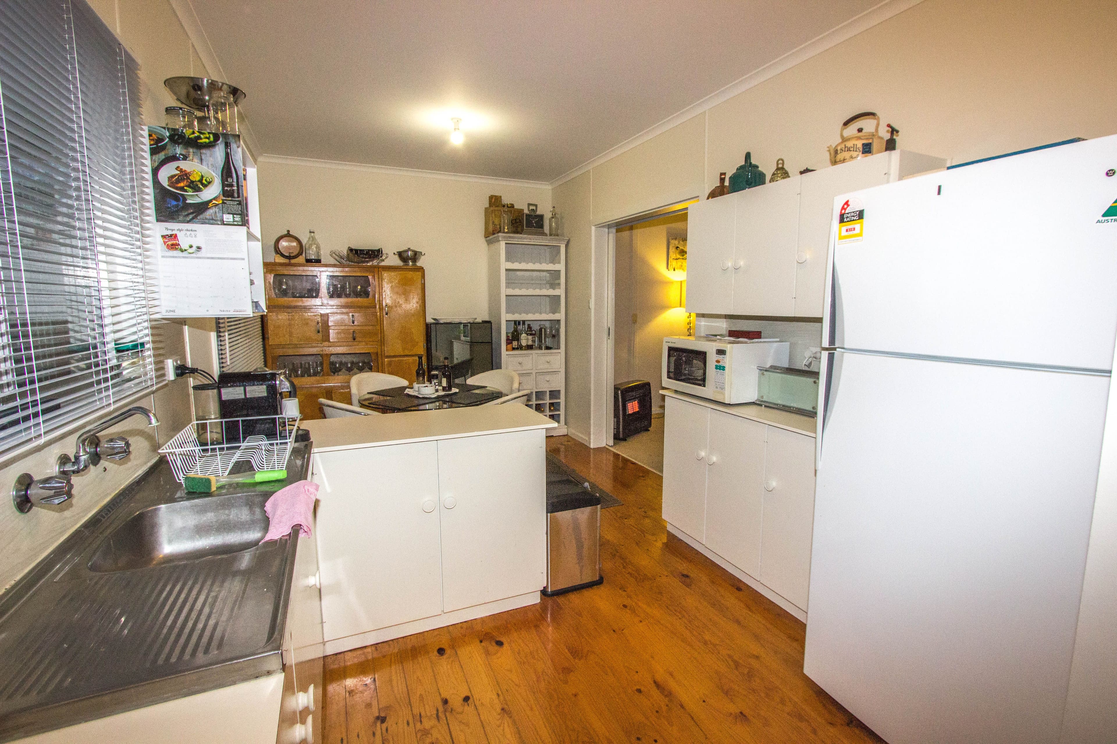 13 Shady Street, Narrandera - Thumbnail 6