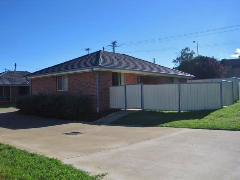 1 Trafalgar Street, YOUNG NSW 2594, Young - Thumbnail 8