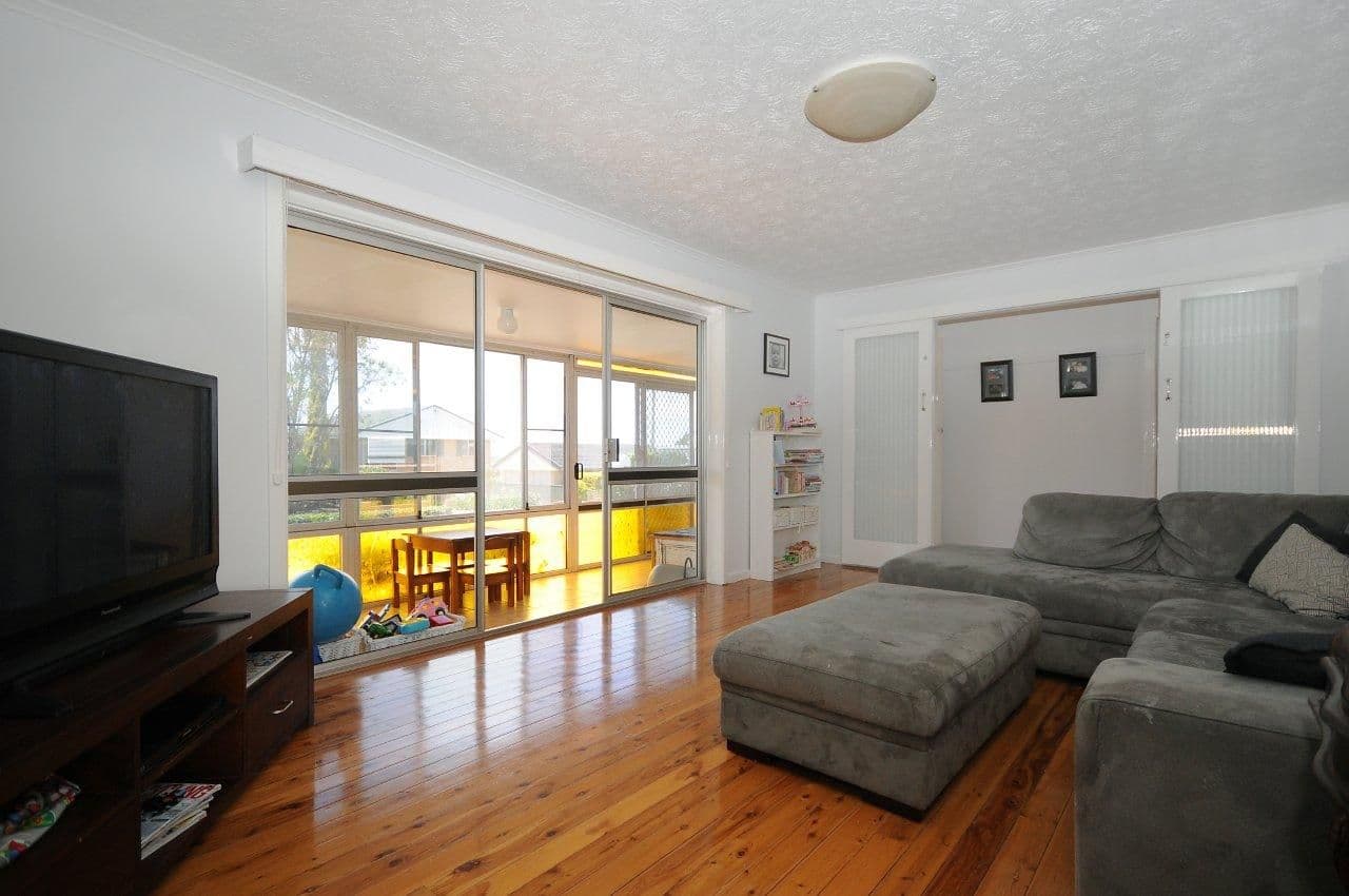 17 Tara Street, WILSONTON QLD 4350, Wilsonton - Thumbnail 3