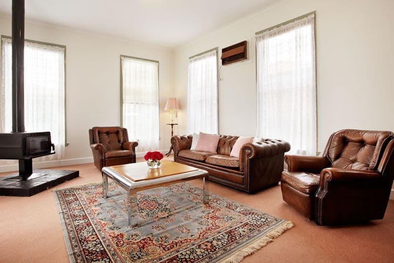22  Oakhill Avenue, RESERVOIR VIC 3073, Reservoir - Thumbnail 5