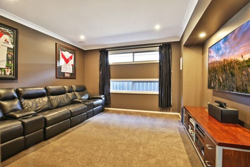 33 Bowerbird Street, South Nowra - Thumbnail 4