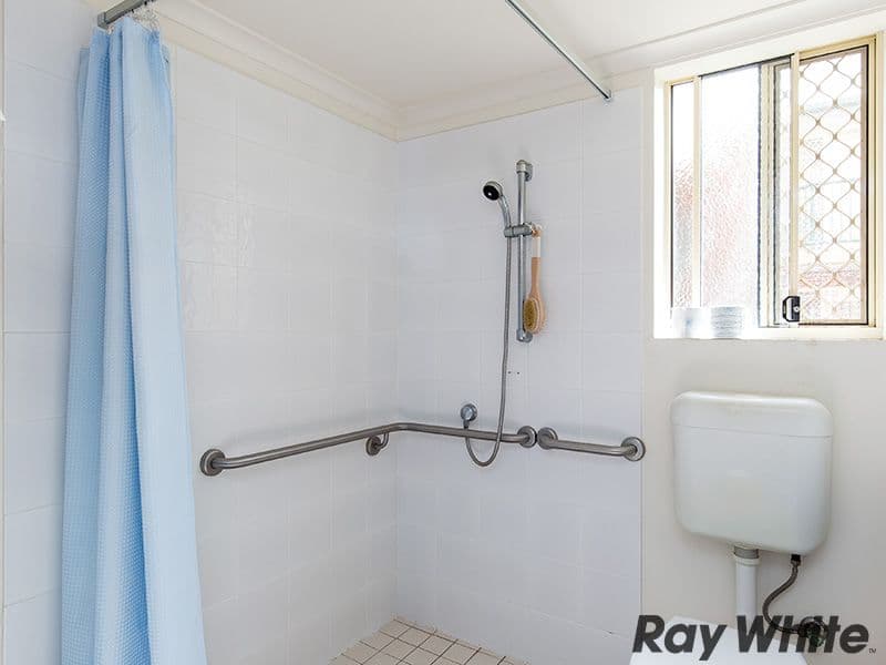 16 Ballantine Street, Chermside QLD 4032, Chermside - Thumbnail 4