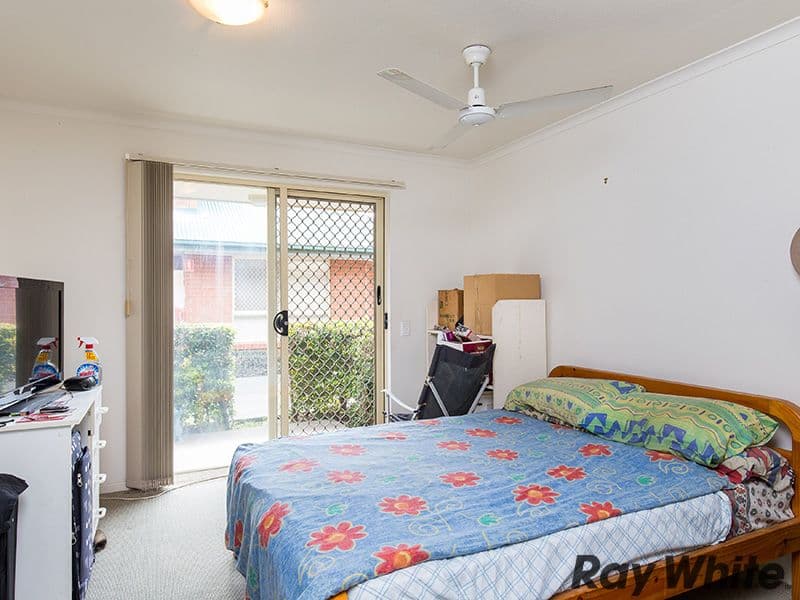16 Ballantine Street, Chermside QLD 4032, Chermside - Thumbnail 5