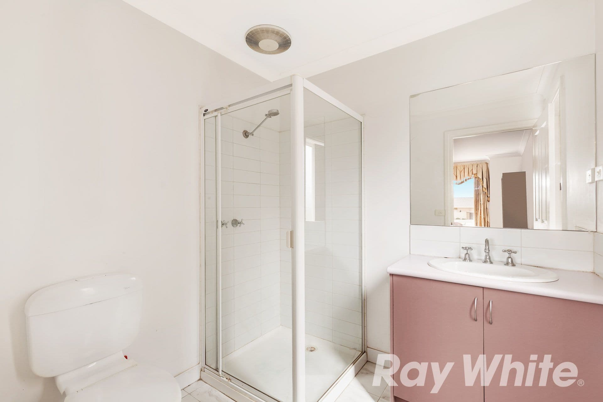 11 Daffodil Way, Point Cook VIC 3030, Point Cook - Thumbnail 6