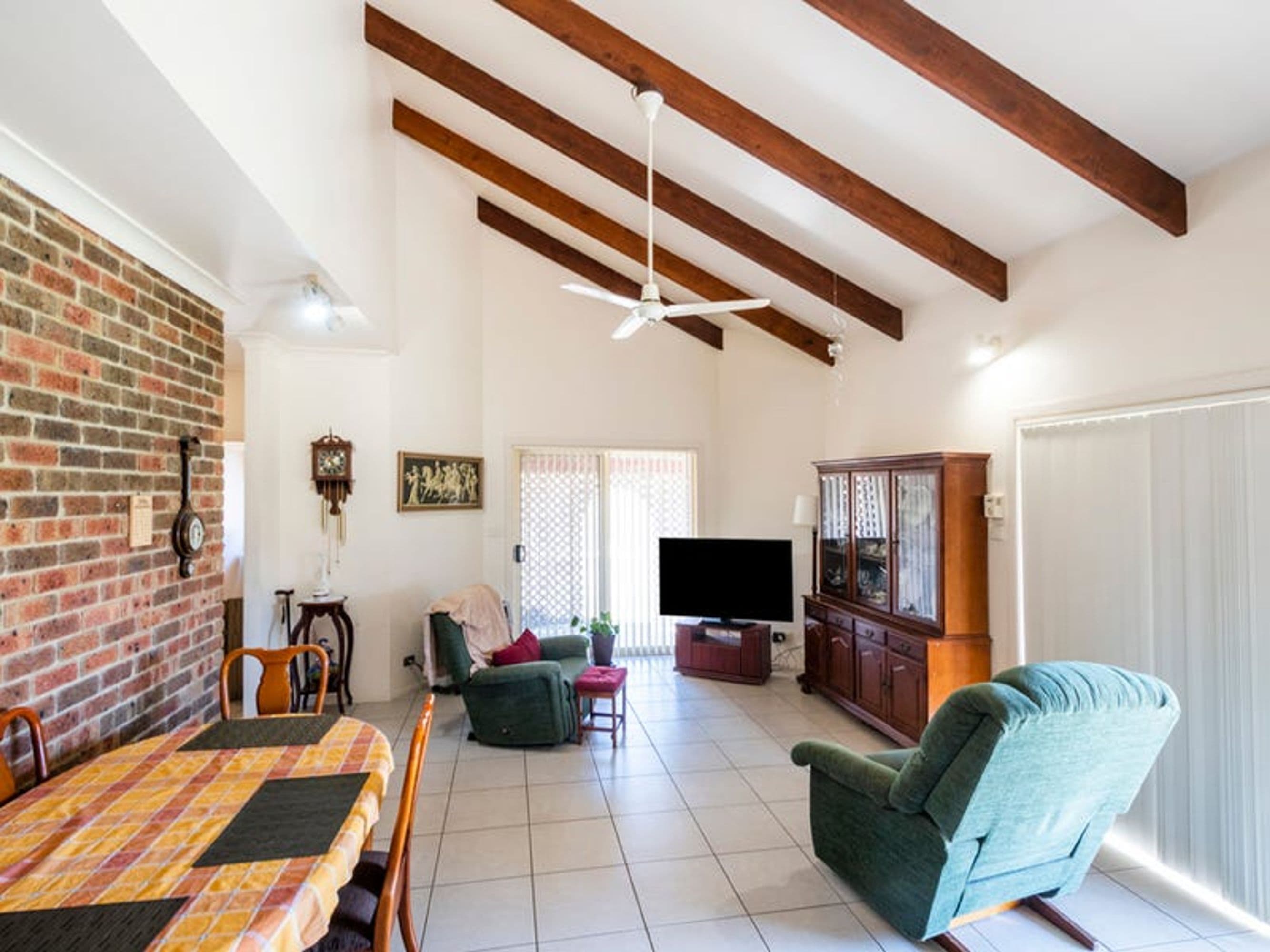 17 Jackschon Avenue, Grafton - Thumbnail 6