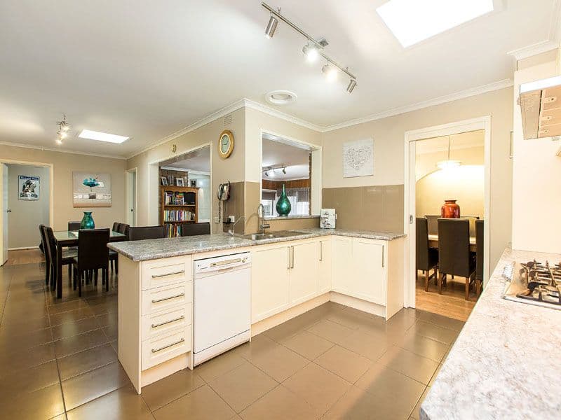 232 Centre Dandenong Road, DINGLEY VILLAGE VIC 3172, Dingley Village - Thumbnail 5