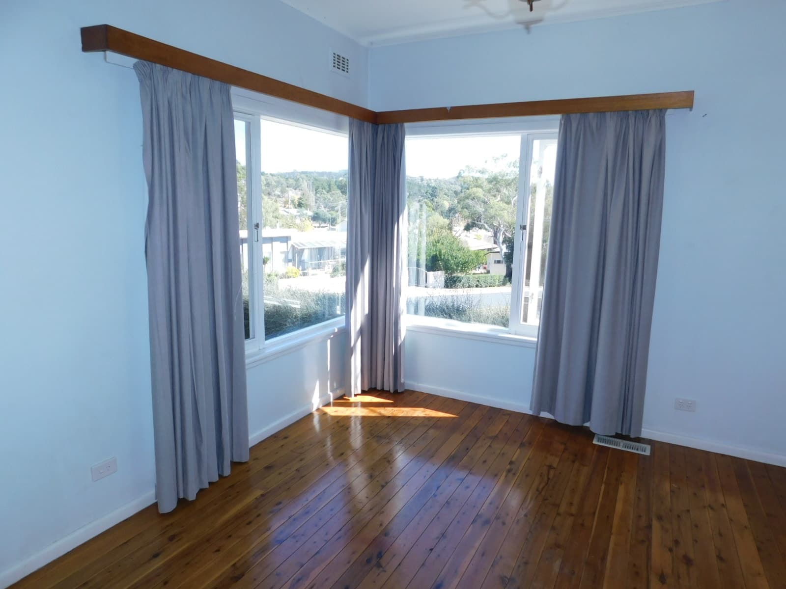 20 Blairgowrie  Avenue, Cooma, Cooma - Thumbnail 8