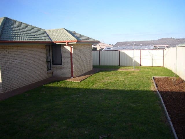 26 Sophia Road, WORRIGEE NSW 2540, Worrigee - Thumbnail 8