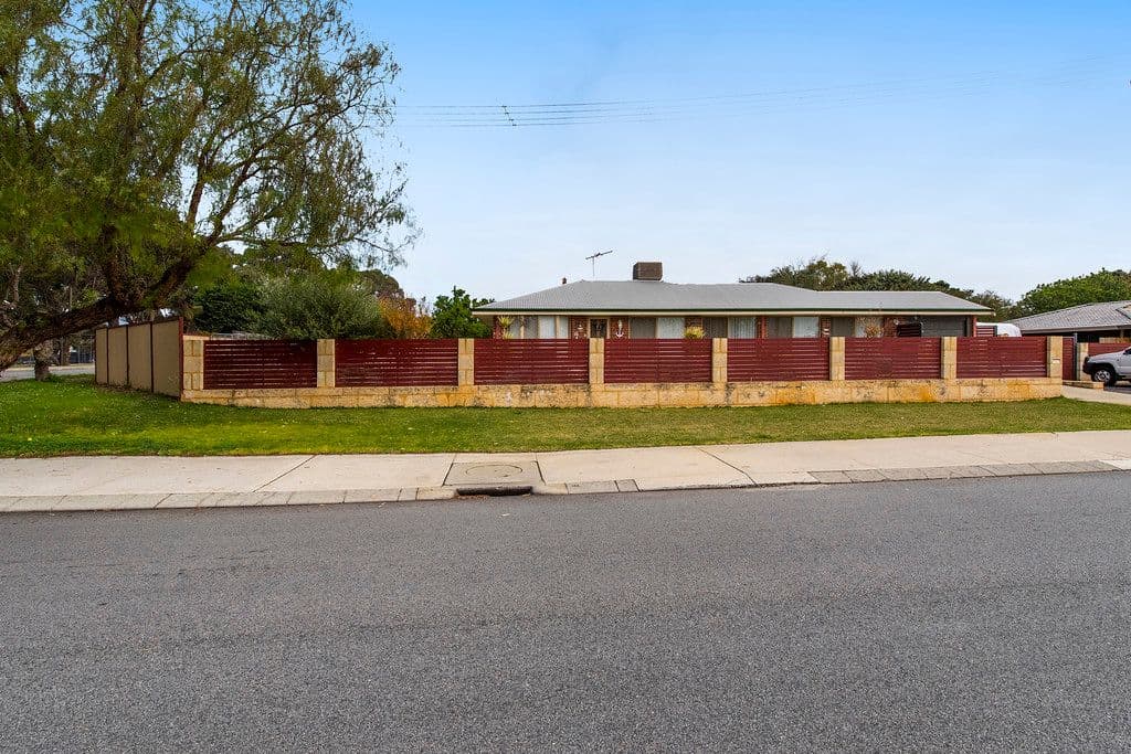 1 Mandoo Road, Safety Bay WA 6169, Safety Bay - Image 1
