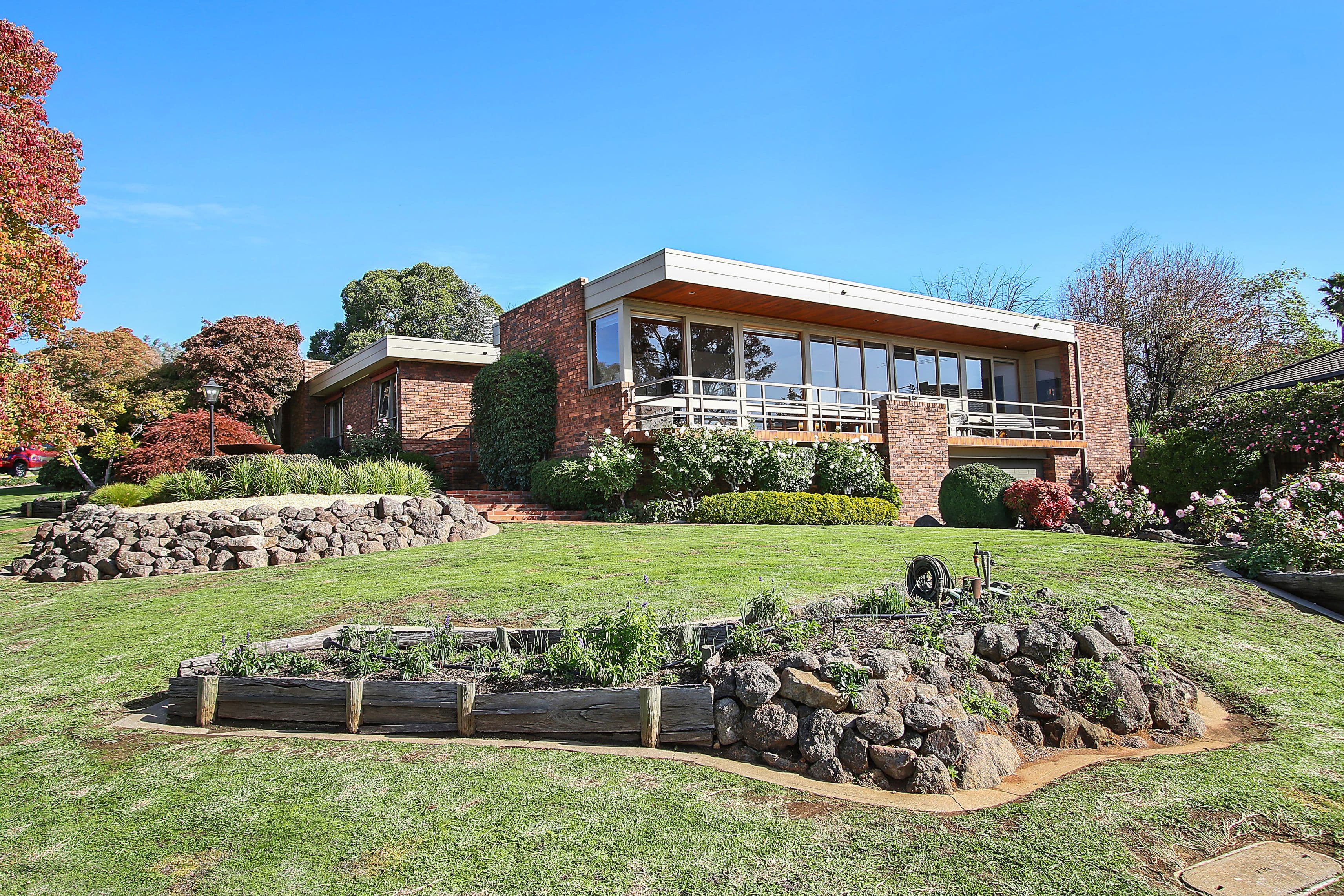22 Hallawell Crescent, Wodonga VIC 3690, Wodonga - Image 1