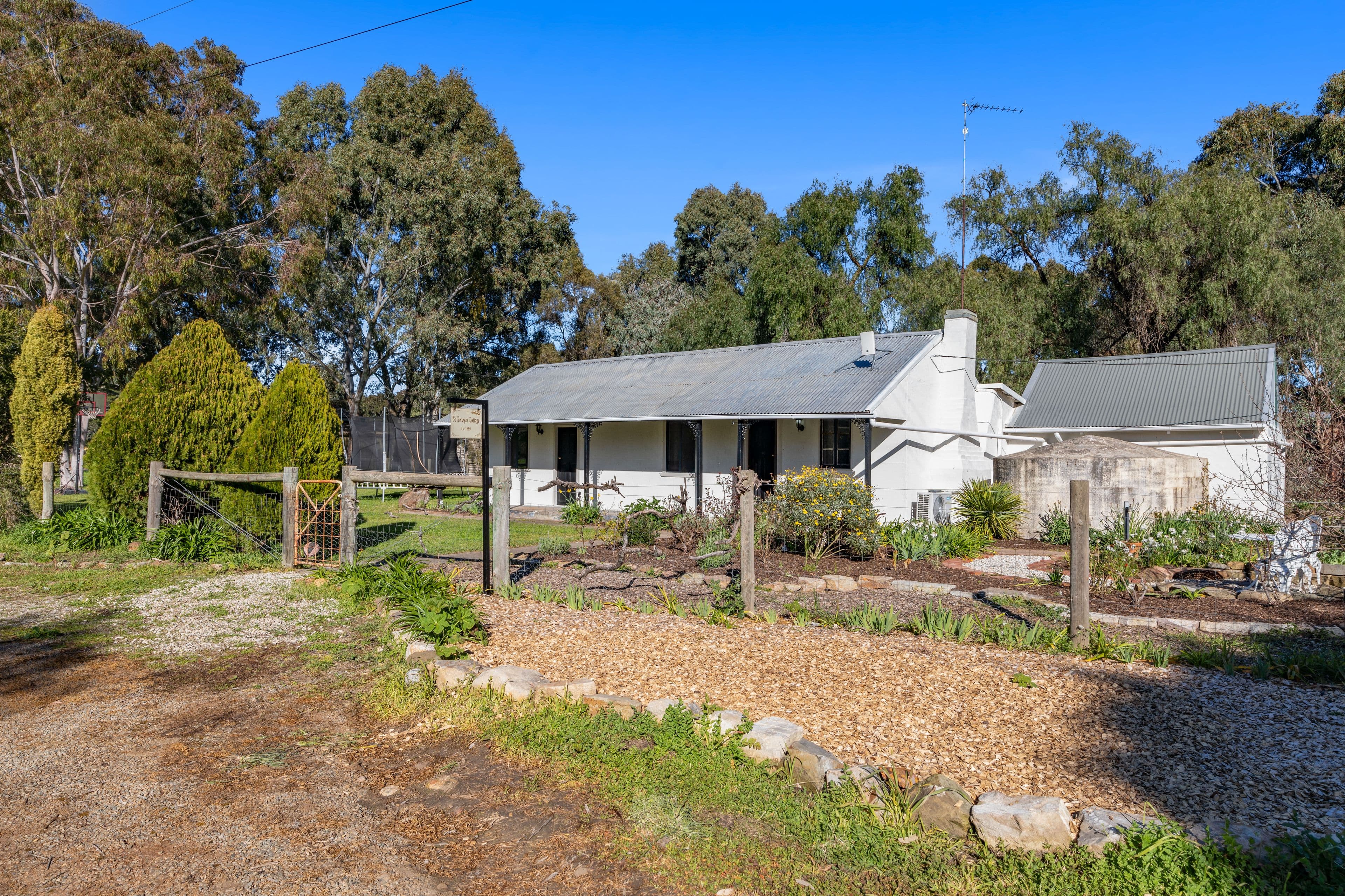 15 St Georges Terrace, Armagh SA 5453, Armagh - Image 1