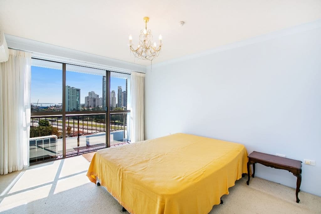 39 'Kings Row Centre' 20 Commodore Drive, SURFERS PARADISE QLD 4217, Surfers Paradise - Thumbnail 5