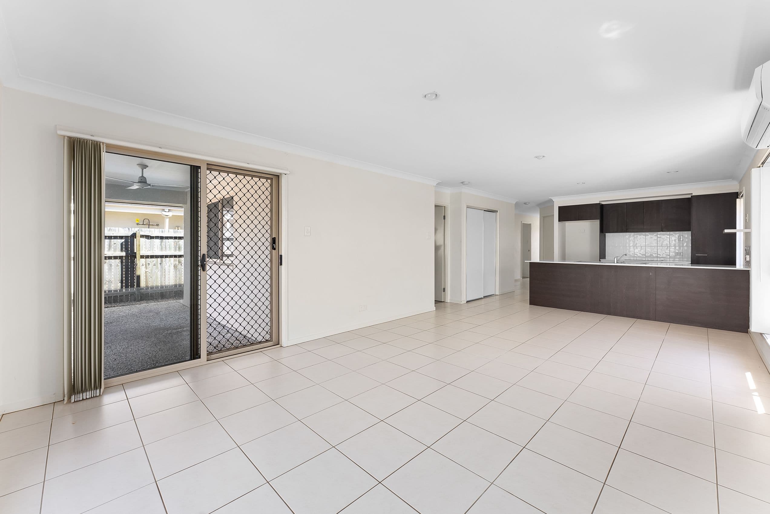 10 Hartley Crescent, North Lakes QLD 4509, North Lakes - Thumbnail 4