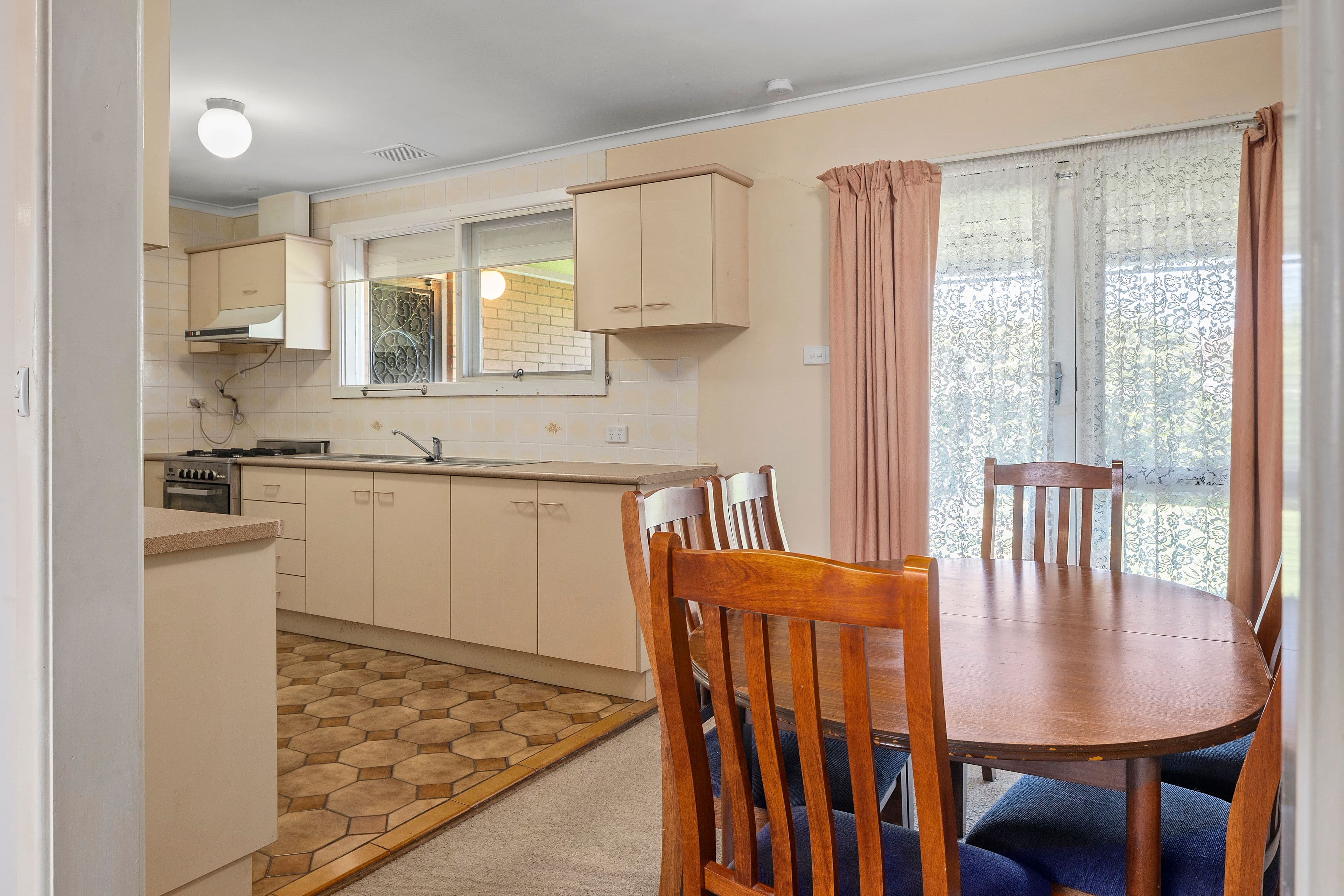 10 Ashley Court, Thomastown VIC 3074, Thomastown - Thumbnail 5