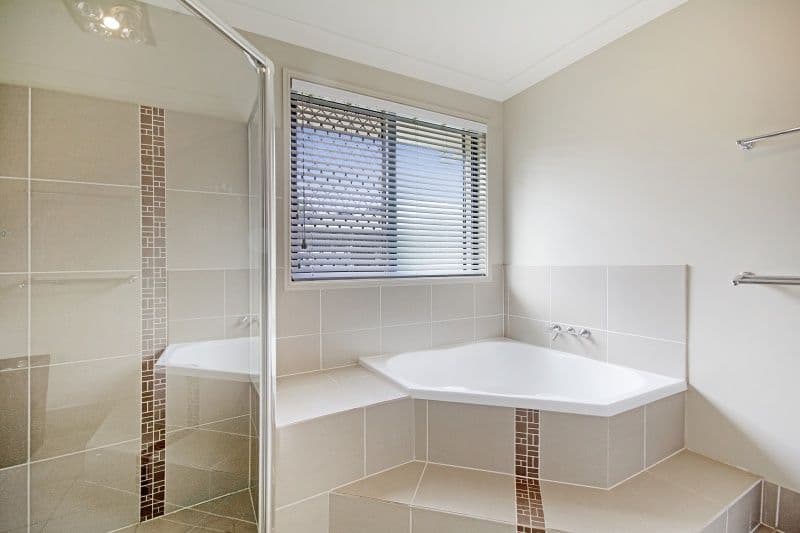 70 Whites Road, Landsborough QLD 4550, Landsborough - Thumbnail 8