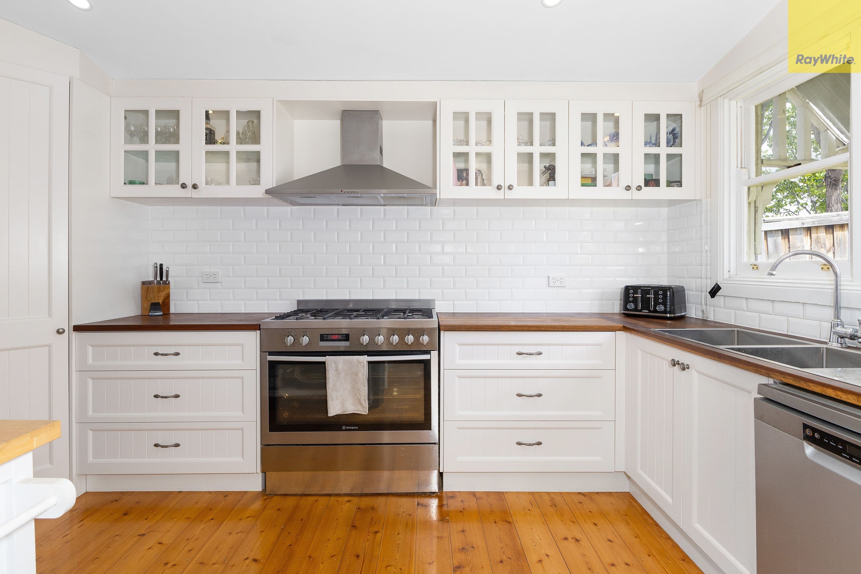 15 Millbank Street, Bacchus Marsh VIC 3340, Bacchus Marsh - Thumbnail 7