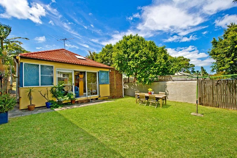 4 Foam Street, FRESHWATER NSW 2096, Freshwater - Thumbnail 4