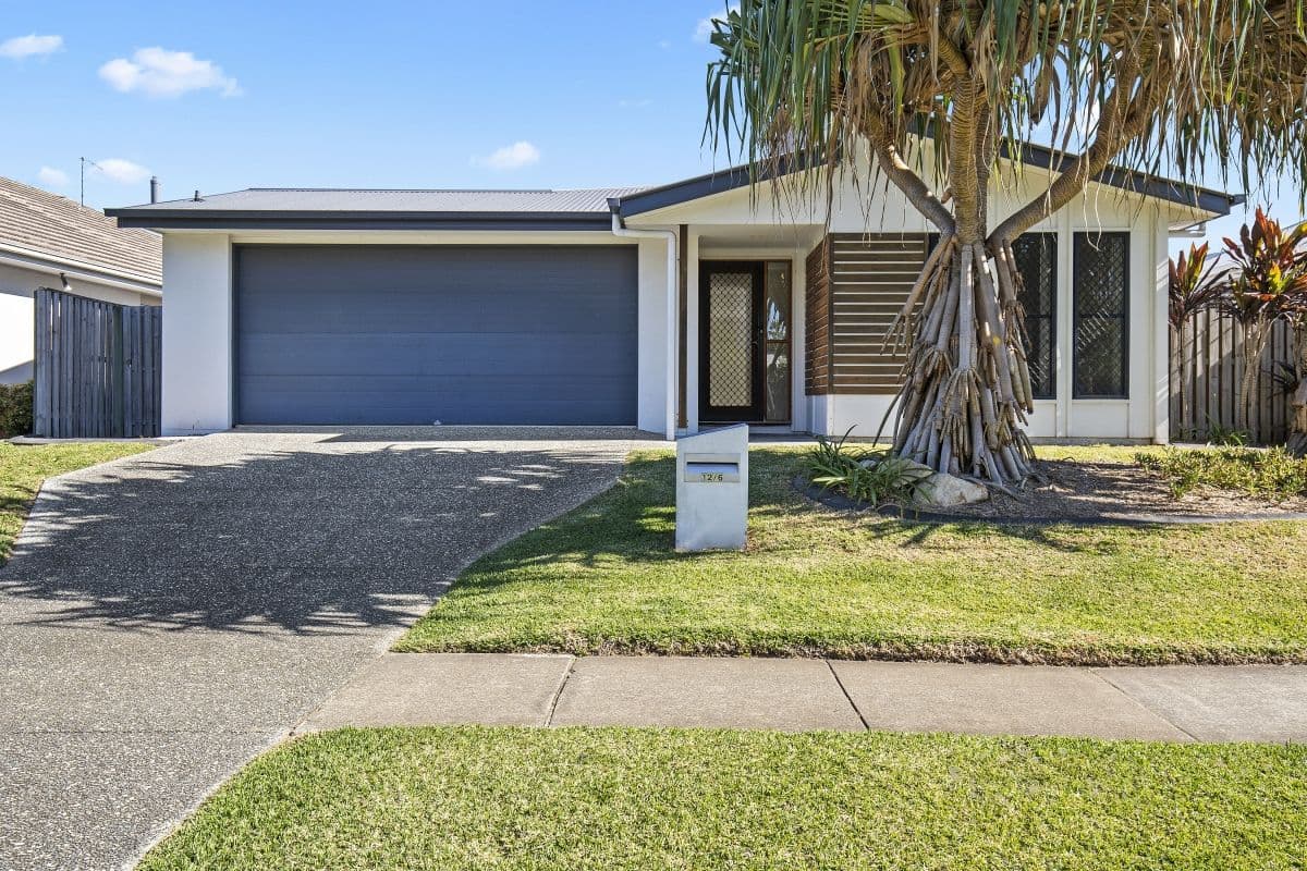 6 Pendraat Parade, Hope Island QLD 4212, Hope Island - Image 1