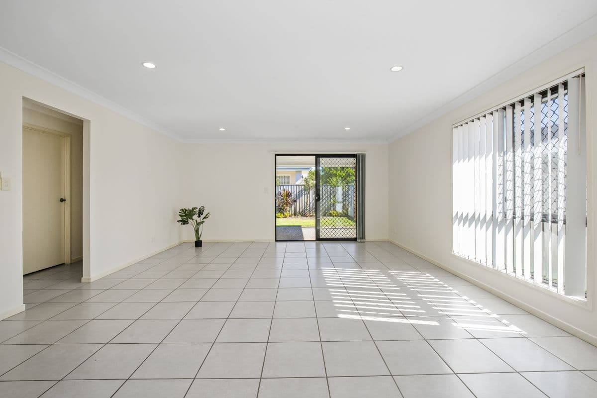 6 Pendraat Parade, Hope Island QLD 4212, Hope Island - Thumbnail 5