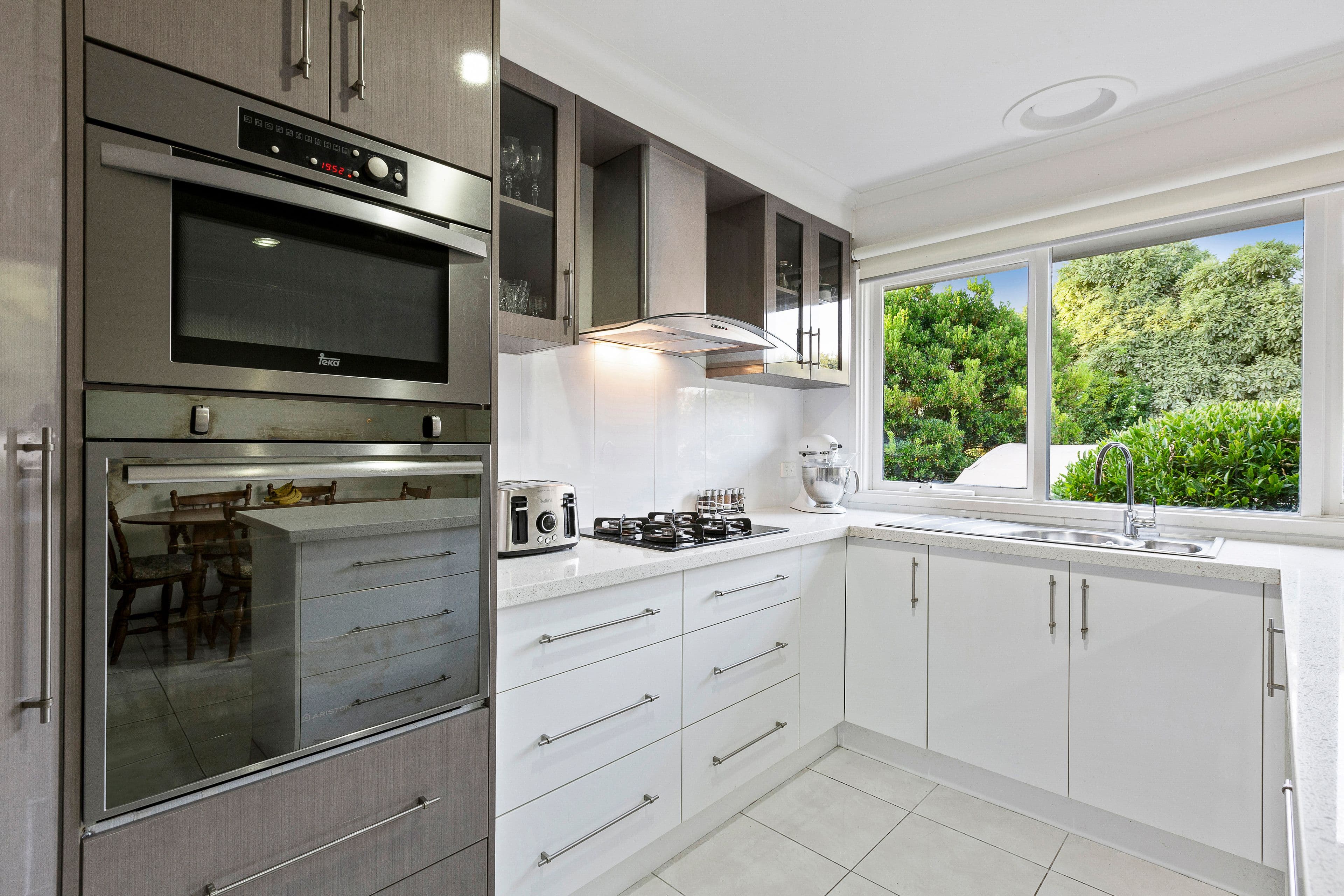 14 Lerwick Court, Frankston VIC 3199, Frankston - Thumbnail 2
