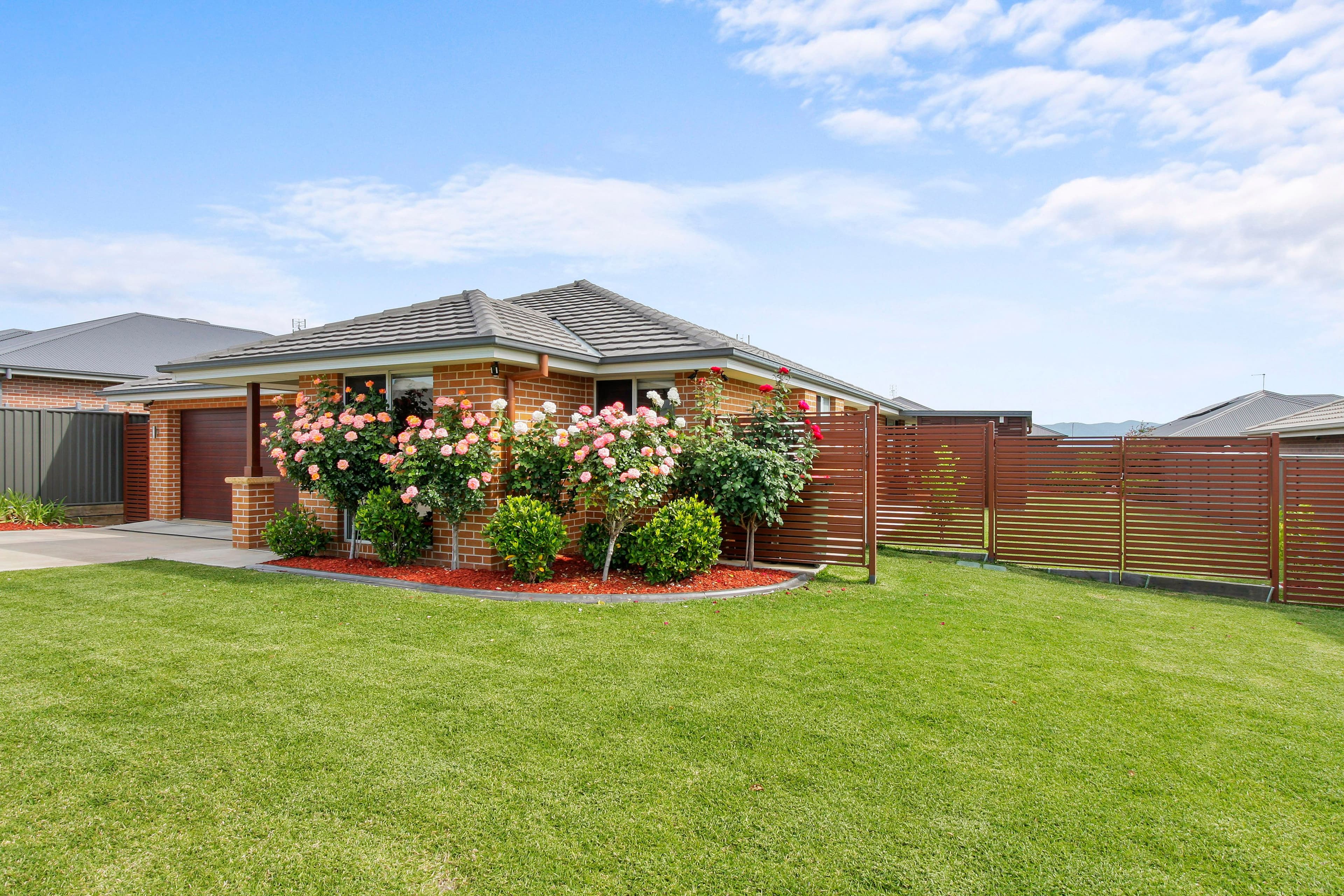 13 Faringdon Street, Tamworth NSW 2340, North Tamworth - Thumbnail 2