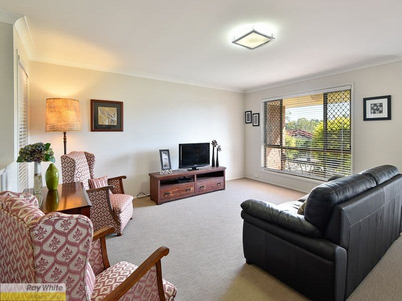 6 Lark Court, Albany Creek QLD 4035, Albany Creek - Thumbnail 2