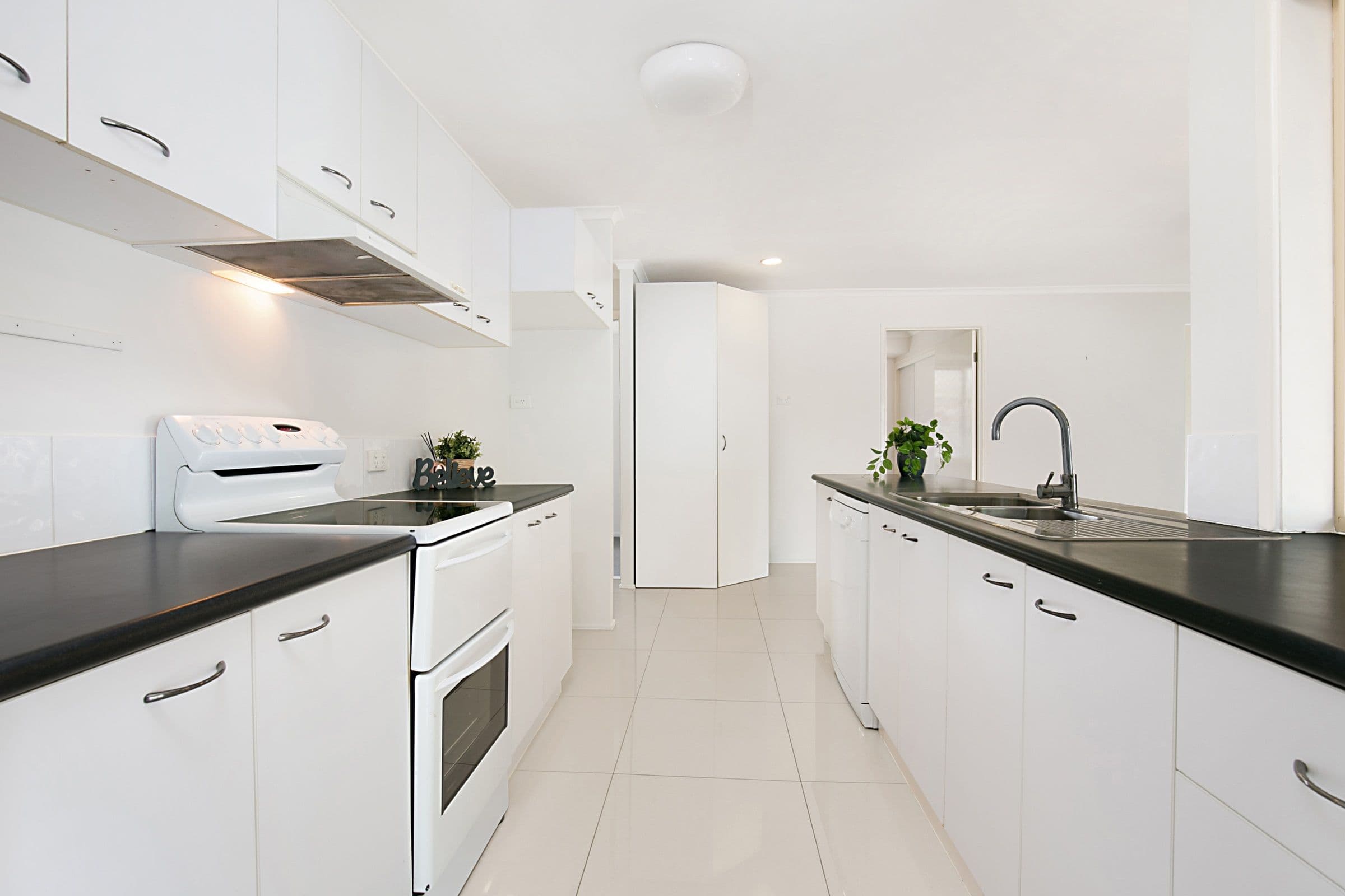7 Bandar Court, Tanah Merah QLD 4128, Tanah Merah - Thumbnail 3