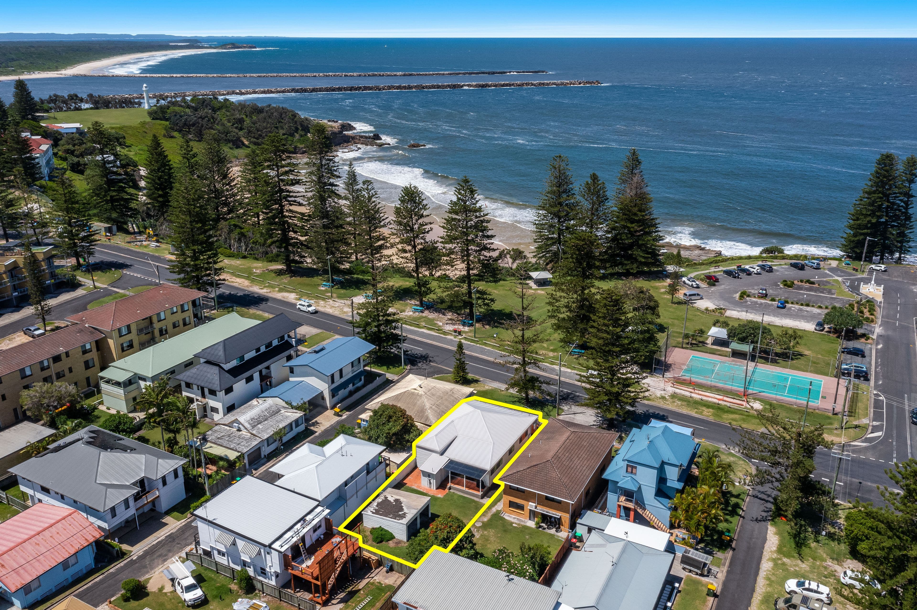27 Clarence Street, Yamba NSW 2464, Yamba - Image 1