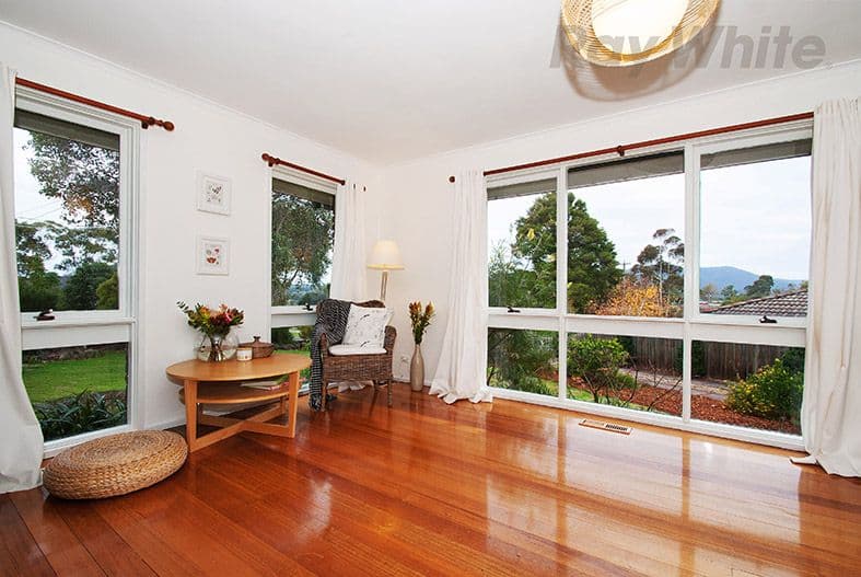 15 DAYMAR Drive, Mooroolbark VIC 3138, Mooroolbark - Thumbnail 4