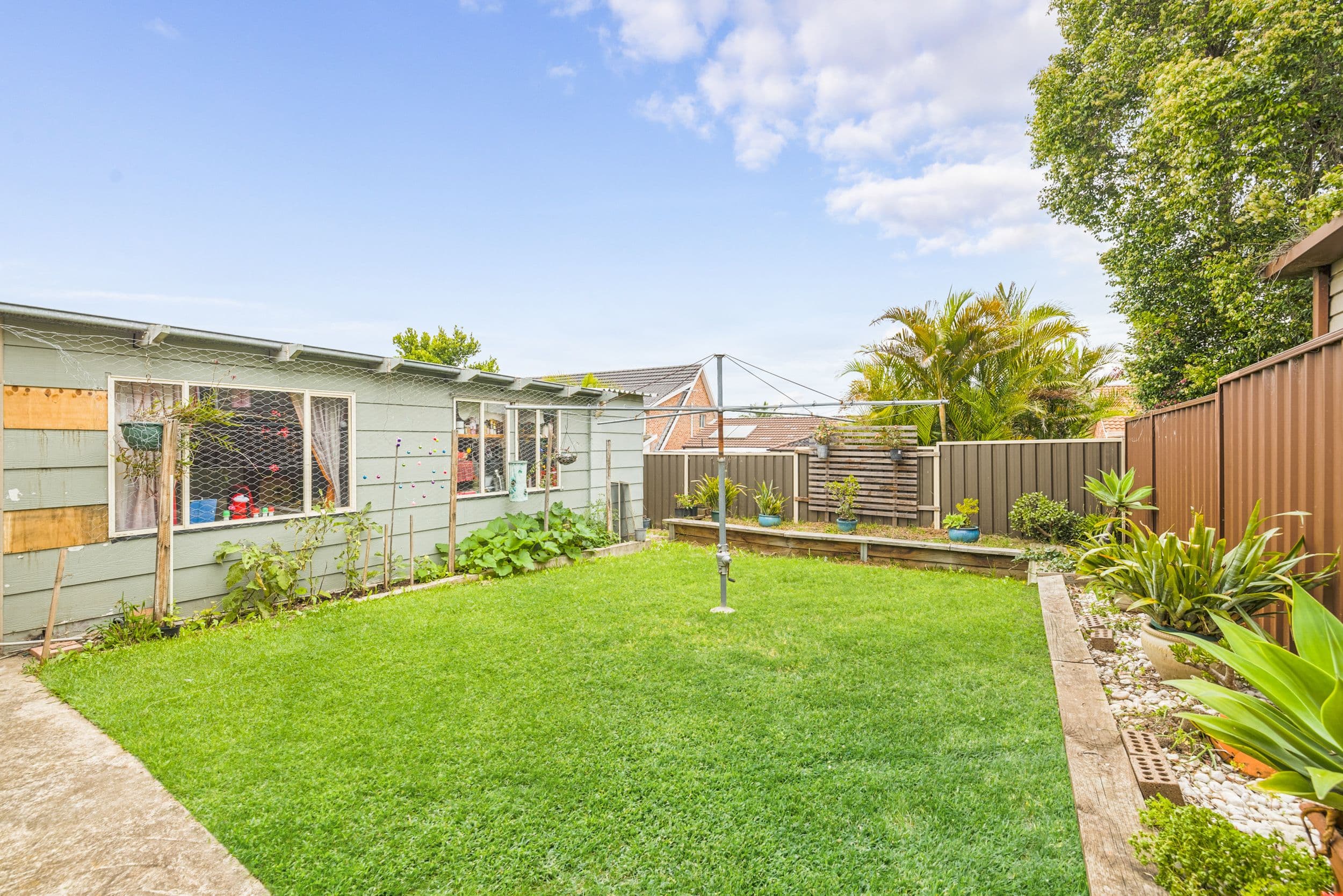 27 Cree Crescent, Greenfield Park NSW 2176, Greenfield Park - Thumbnail 8