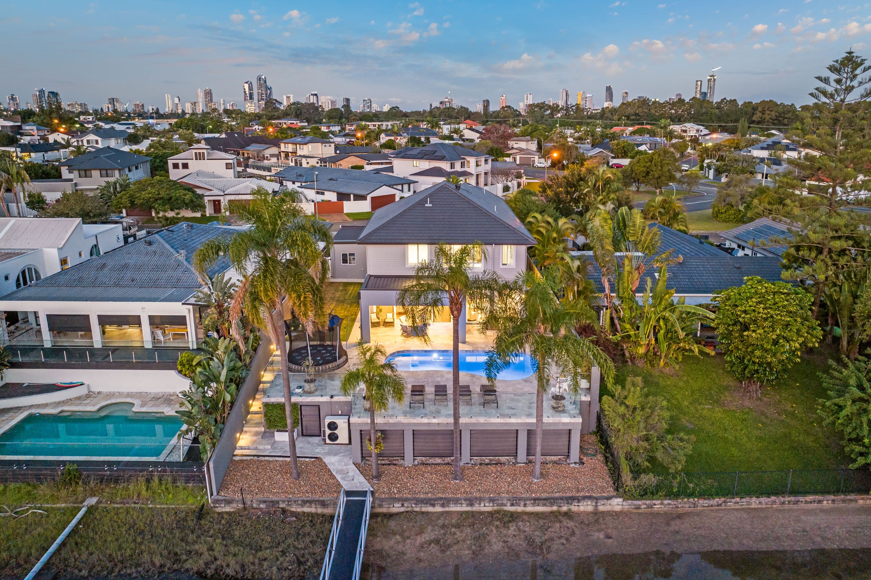 21 Platypus Avenue, Sorrento QLD 4217, Sorrento - Thumbnail 8