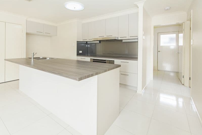 12 Walden Street, REDBANK PLAINS QLD 4301, Redbank Plains - Thumbnail 3